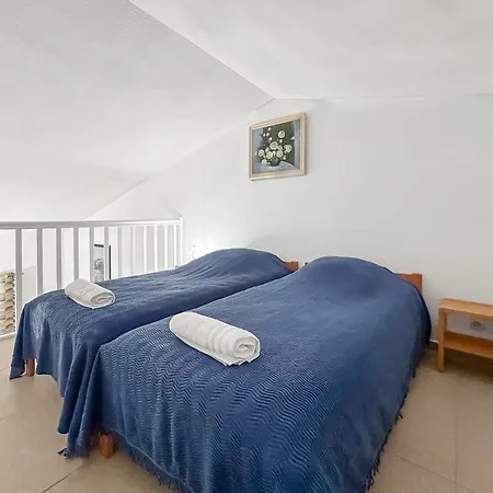 Apartament Vue Mer, Piscine, Terrasse Privee Et Clim