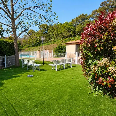 Vue Mer, Piscine, Terrasse Privee Et Clim Apartmán Cavalaire-sur-Mer
